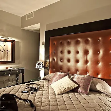 Grand Continental Hotel