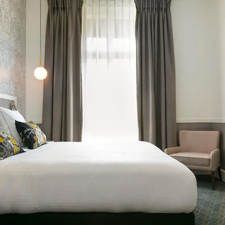 Отель Continental