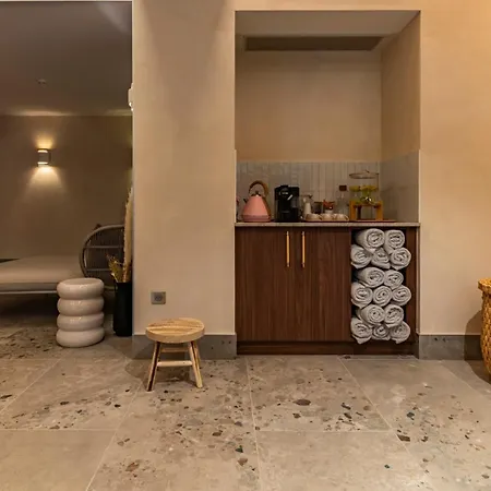 Continental 4*